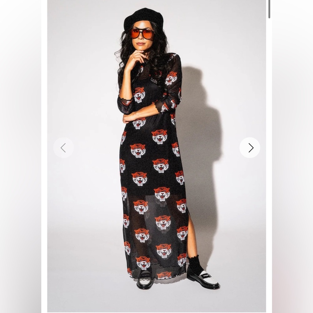 Dressed in LaLa Mad About You dress size L